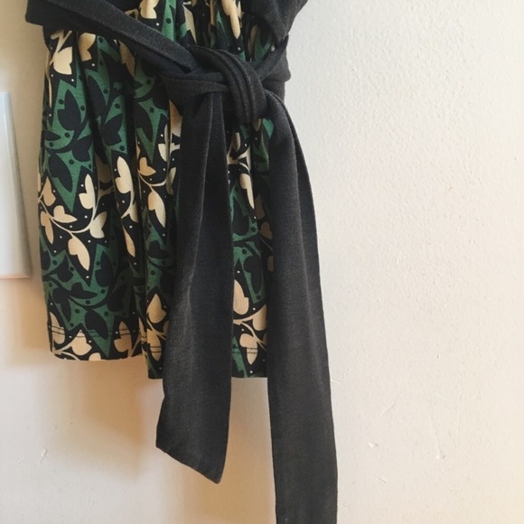 Diane Von Furstenberg Top Silk Wool Wraparound S - Picture 6 of 6